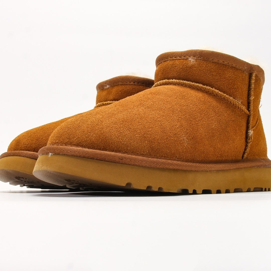 UGG Classic Ultra Mini Boot